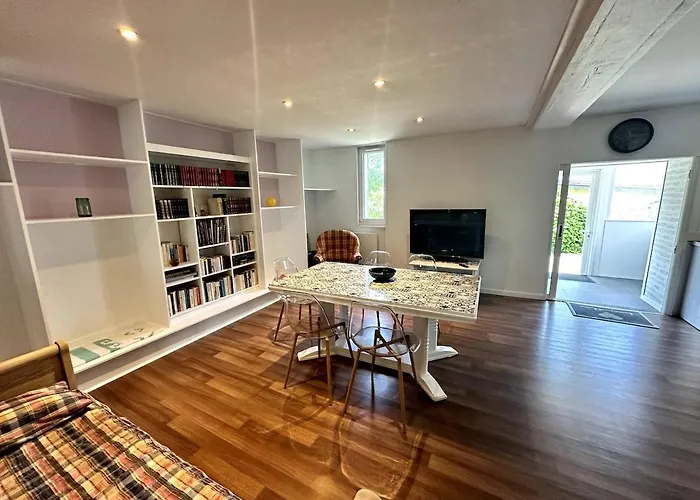 Charmante Maison En Pleine Nature A Georges Sur Loire בית נופש *