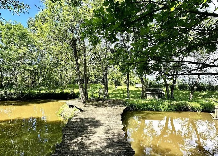 Charmante Maison En Pleine Nature A Georges Sur Loire *